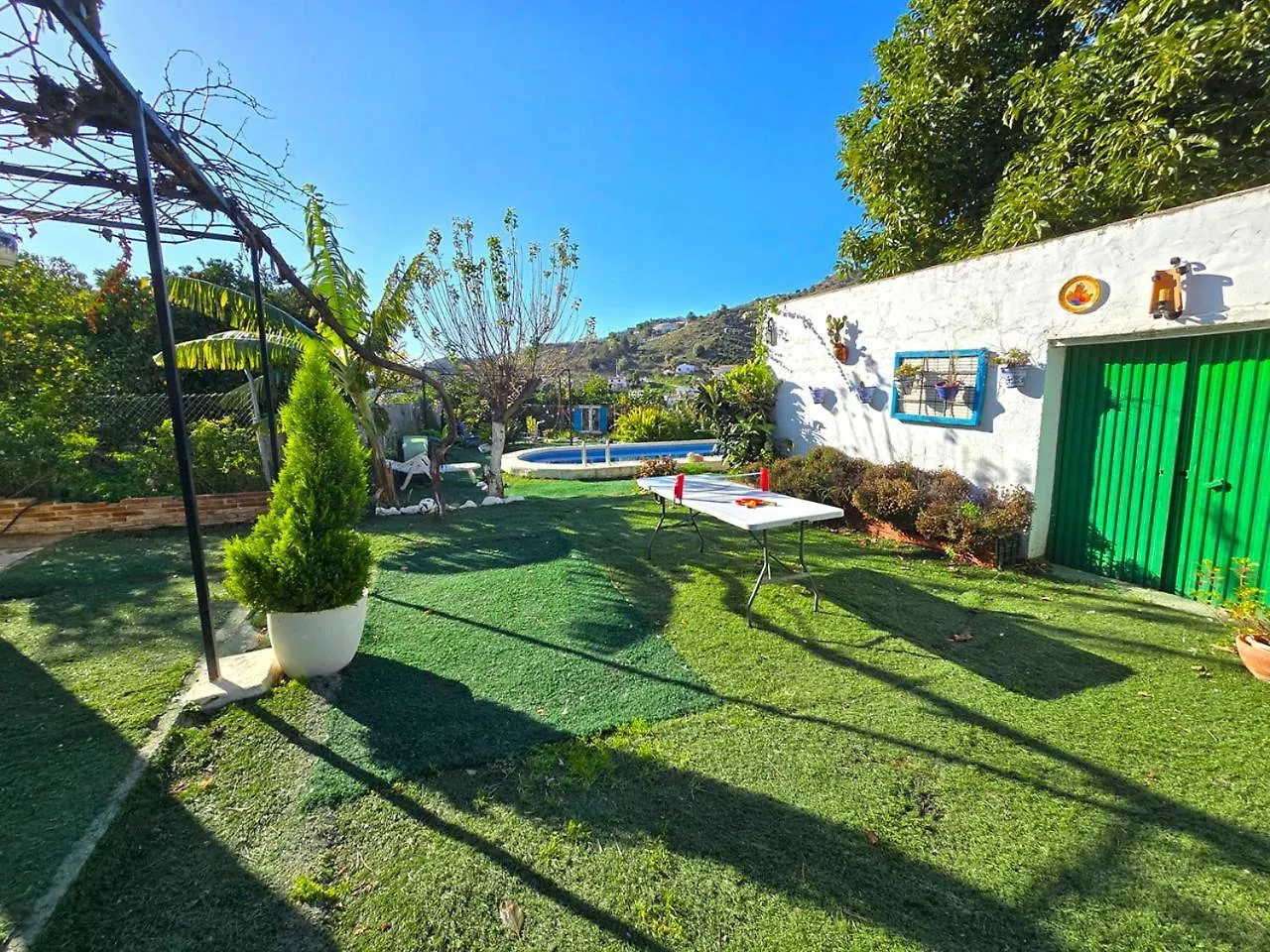 Casa Luis Villa Vinuela